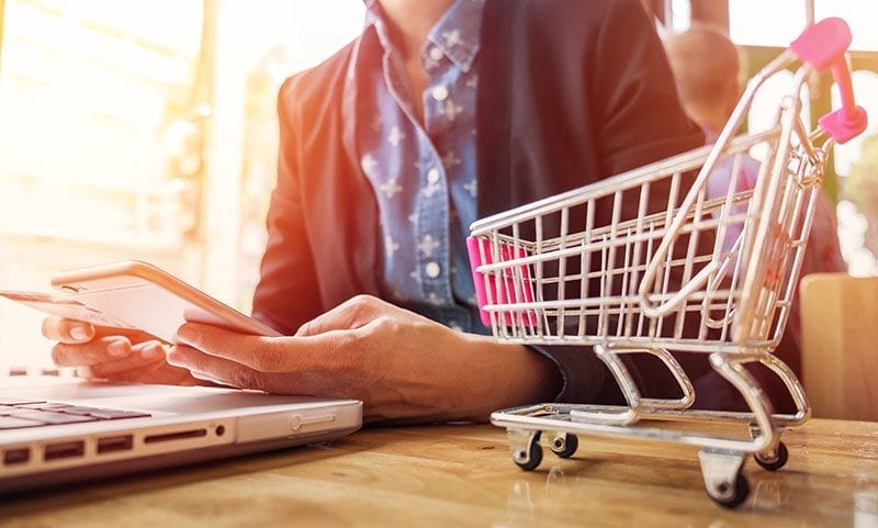 What to sell on the internet?